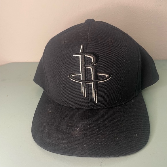 New Era/Mitchell and Ness Hat collection - Picture 13 of 16
